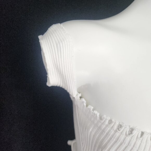 Hot & Delicious Fitted Stretch Mini Dress White W/Arm Cuffs & Cargo Pockets Sz M - Picture 2 of 14